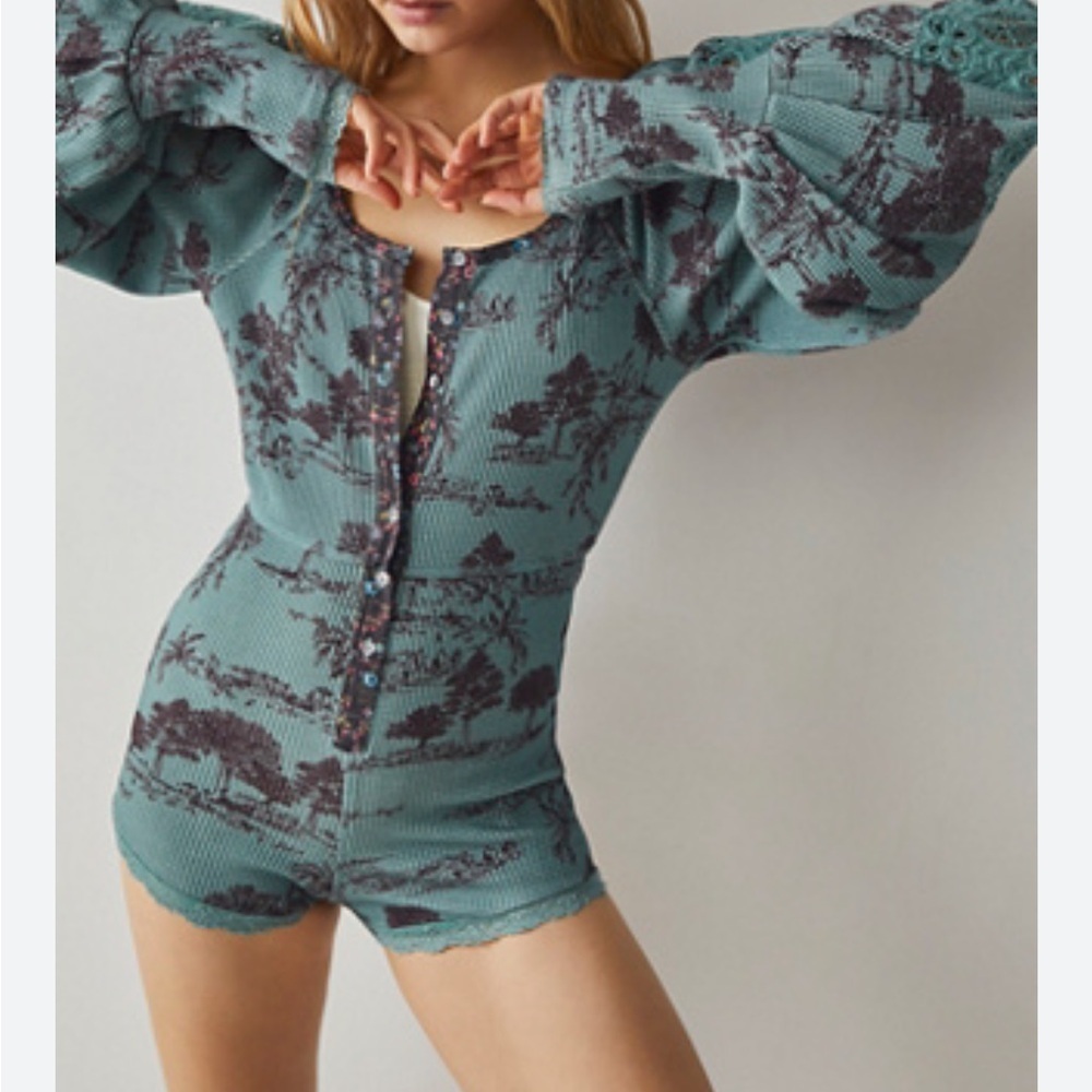 Free People Well Loved Long Johns Teal toile Long Sleeve Romper XS